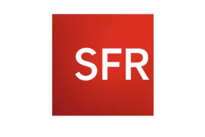 SFR interactive mapping kiosk, touch-screen installation for network coverage