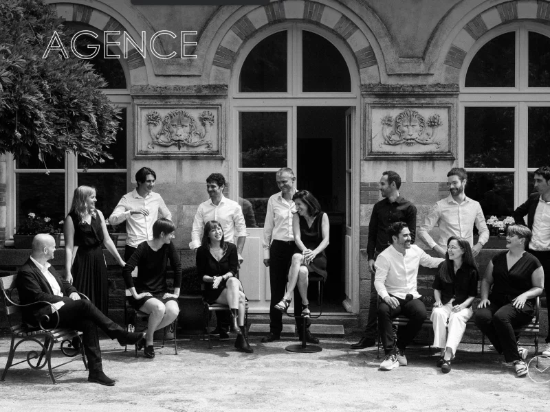 Oreal Urbanisme agency website, clear and minimalist showcase of the architecture agency's projects