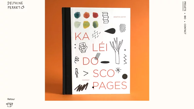 site Kirby CMS sur-mesure, webdesign Figma, int&eacute;gration HTML/CSS &mdash; Delphine Perret Portfolios & Books &mdash; d&eacute;veloppeur front-end freelance Emmanuel Lechat &mdash; vue 7/9